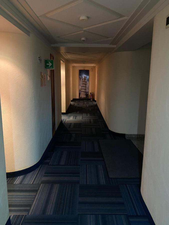 Hotel Maria Rico Città del Messico Esterno foto